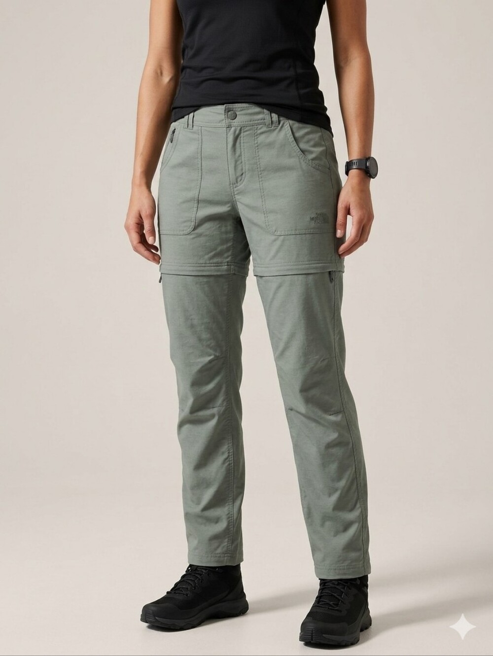 ​The North Face Women's Size 10 Green Nylon Convertible Hiking Pants Regular